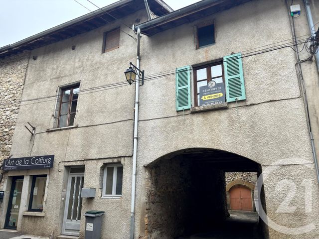 Immeuble à vendre VAUX EN BUGEY